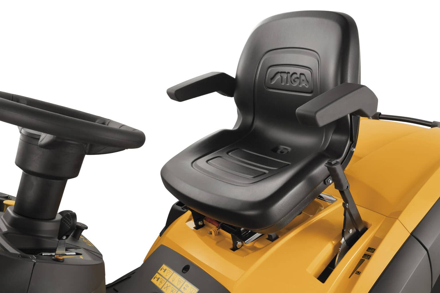 Stiga Estate 9102 WX Lawn Tractor - FISCO Farm And Garden Machinery Limited